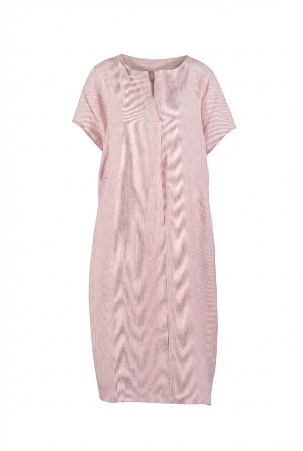 This midi dress, crafted from pure, breathable linen with beautiful stripes, features striking princess seams and set-in short sleeves. The straight, airy cut has fitted shoulders and a feminine neckline with a slit detail that flows into a pleat. A pleat at the back provides greater freedom of movement. An essential summer dress!