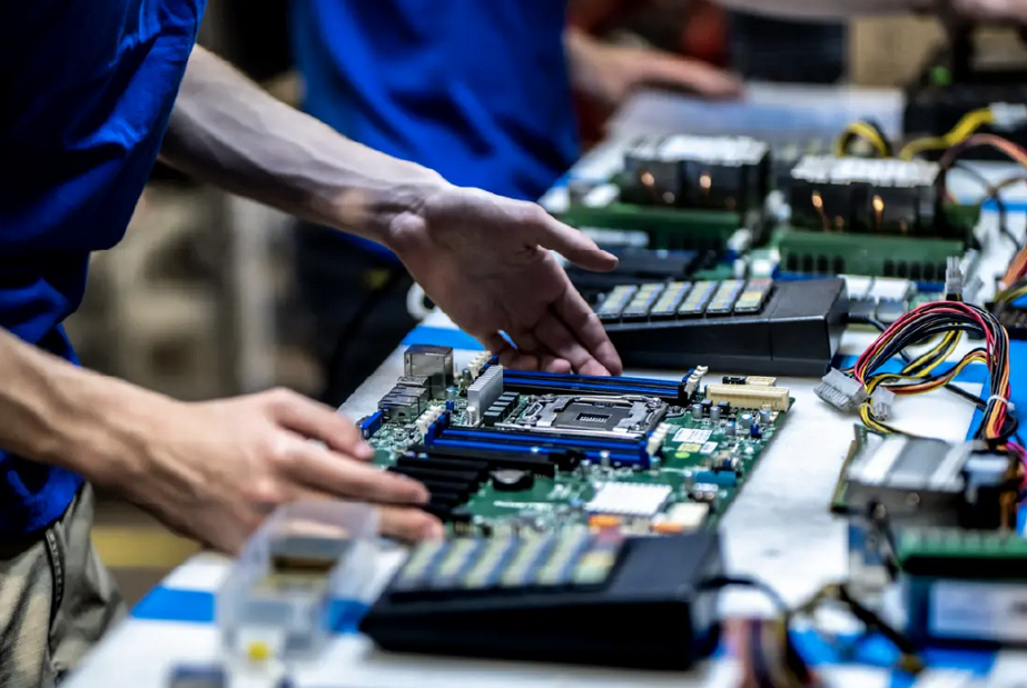 hardware.png