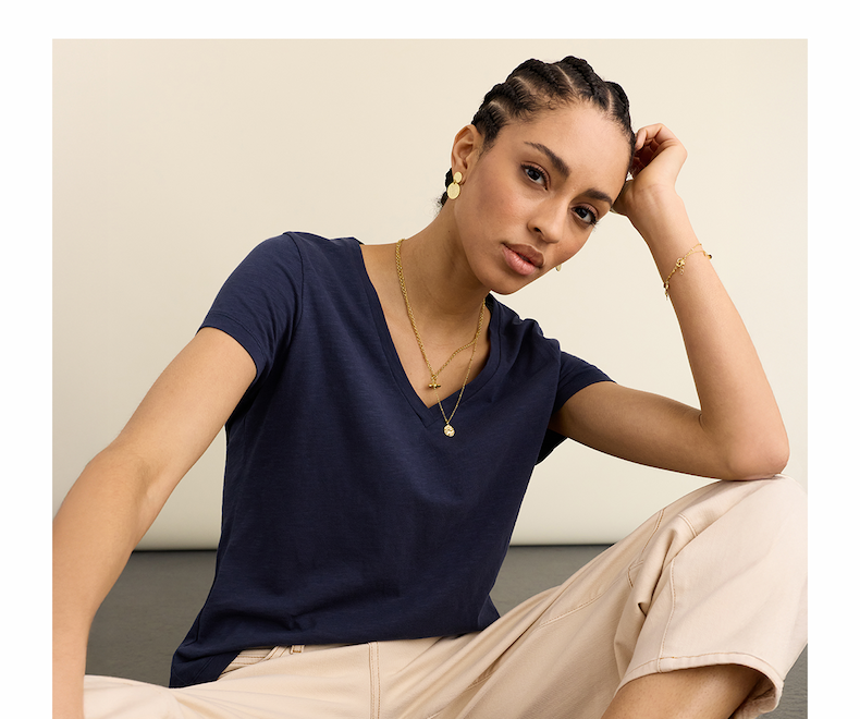 Hanorah Organic V-Neck Tee