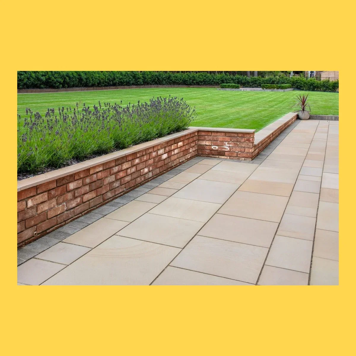 Sawn Versuro® Paving 855 x 570 x 22mm - Golden Sand (35 Pack)
