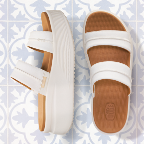 Austin Slide Classic in Ivory for Her