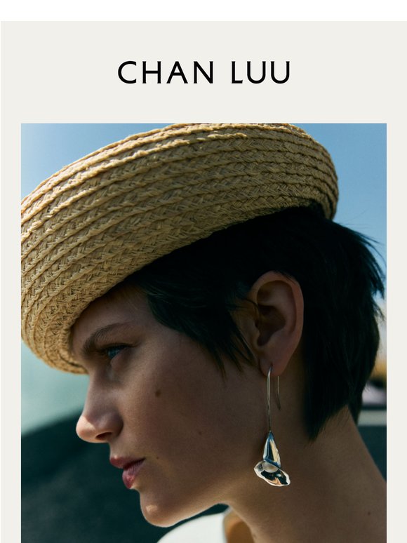 The Calla Lily Earrings