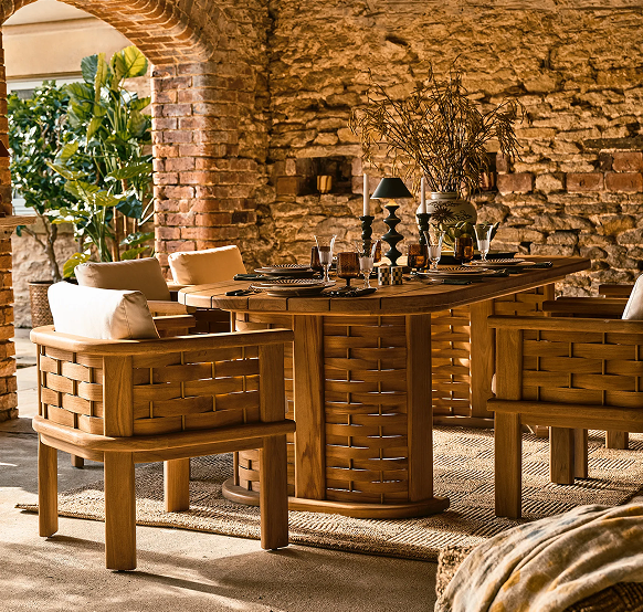Verdandi Dining Set