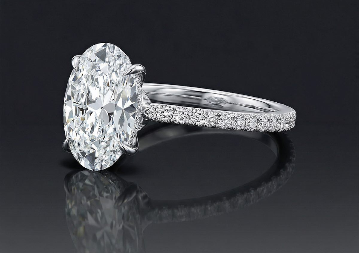 Audrey Solitaire Lab Diamond One Row Engagement Ring