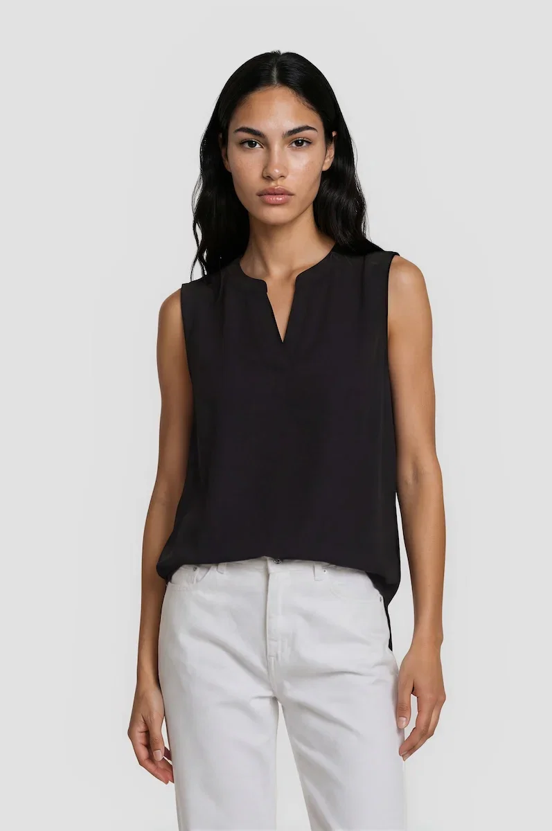 Image of Sleeveless V-Neck Top - Black