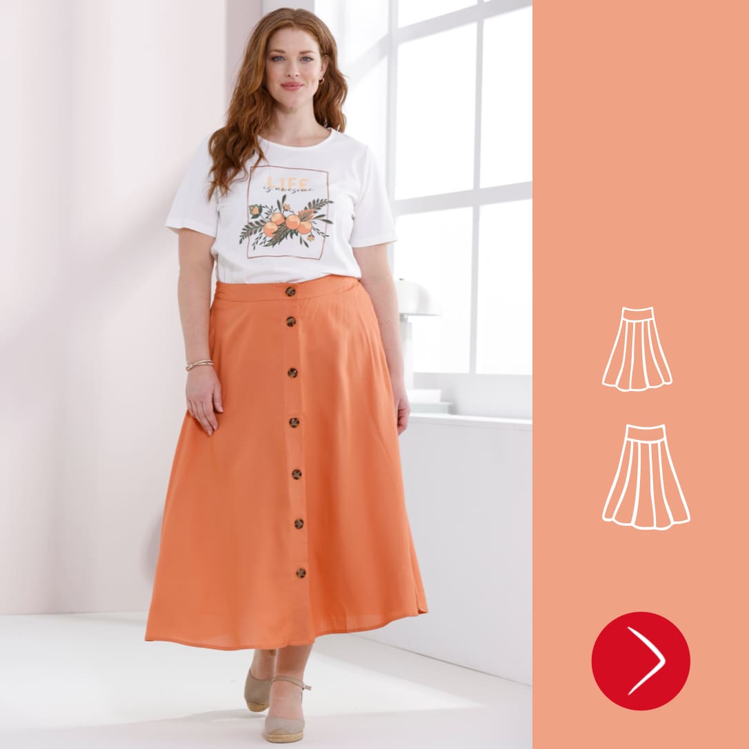 Ein Model trägt ein weißes T-Shirt mit Motiv und einen langen, orangefarbenen Rock mit Knopfleiste. Sommer-Outfit: Frischekick für Ihre Garderobe. Bild oder Schaltfläche daneben anklicken, um zum Outfit zu gelangen >