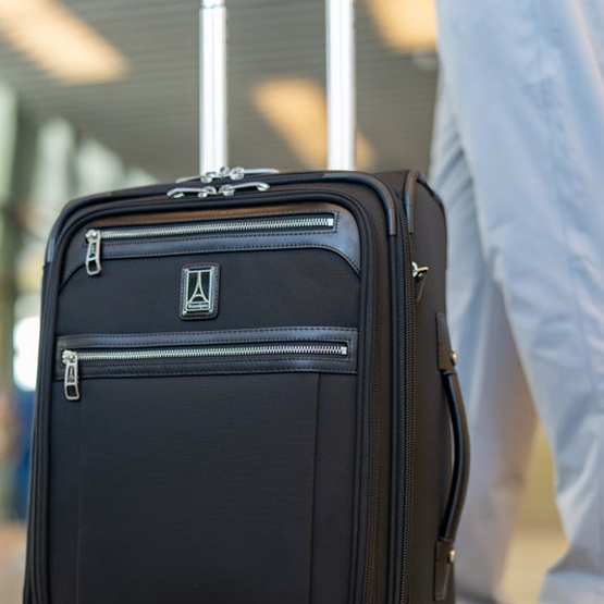 FOR BAGGAGE CLAIM | Field-tested durability | Scratch and stain-resistant fabric | Limited Lifetime Warranty