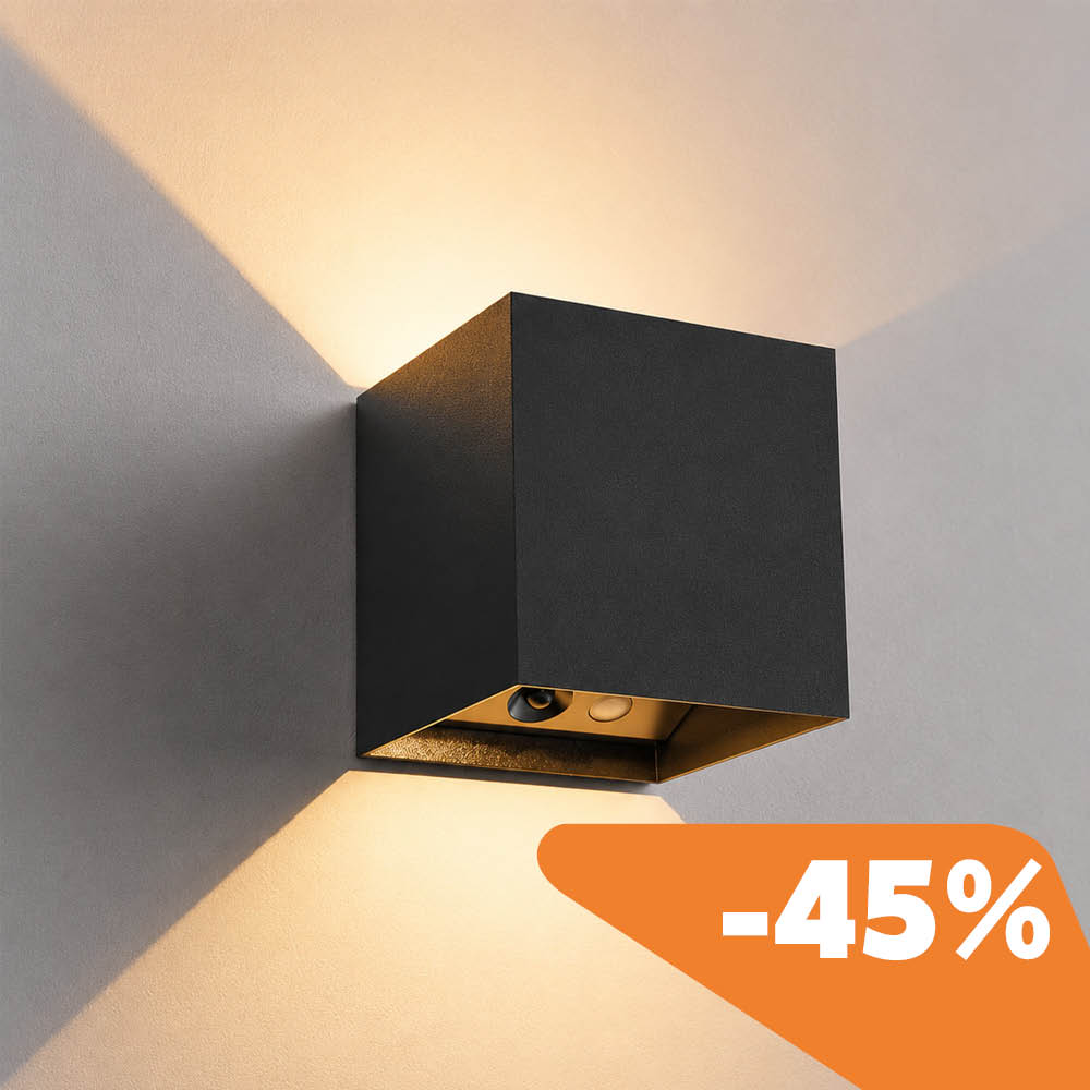 Kansas rechargeable wall light on a beige wall