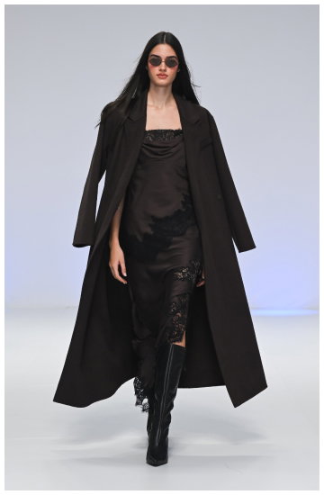 Mira Coat