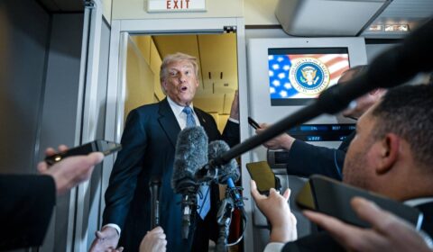 Trump warns Taiwan on declaring independence after China visit