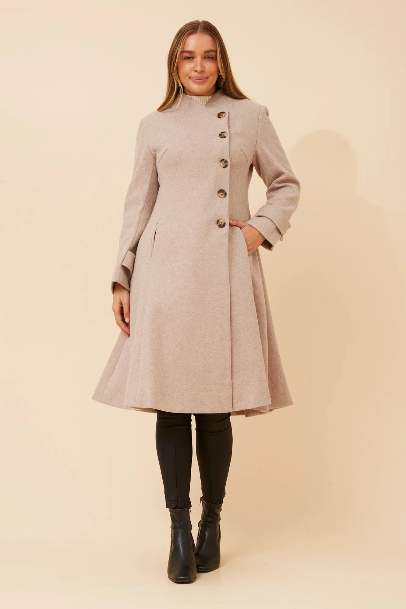 Image of ZENITH FIT AND FLARE COAT