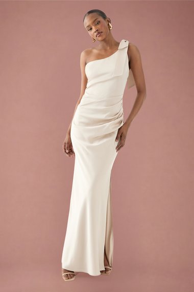 Asymmetric Shoulder Bow Detail Bridesmaid Dress