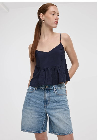 relaxed-fit-bermuda-shorts-women-494141