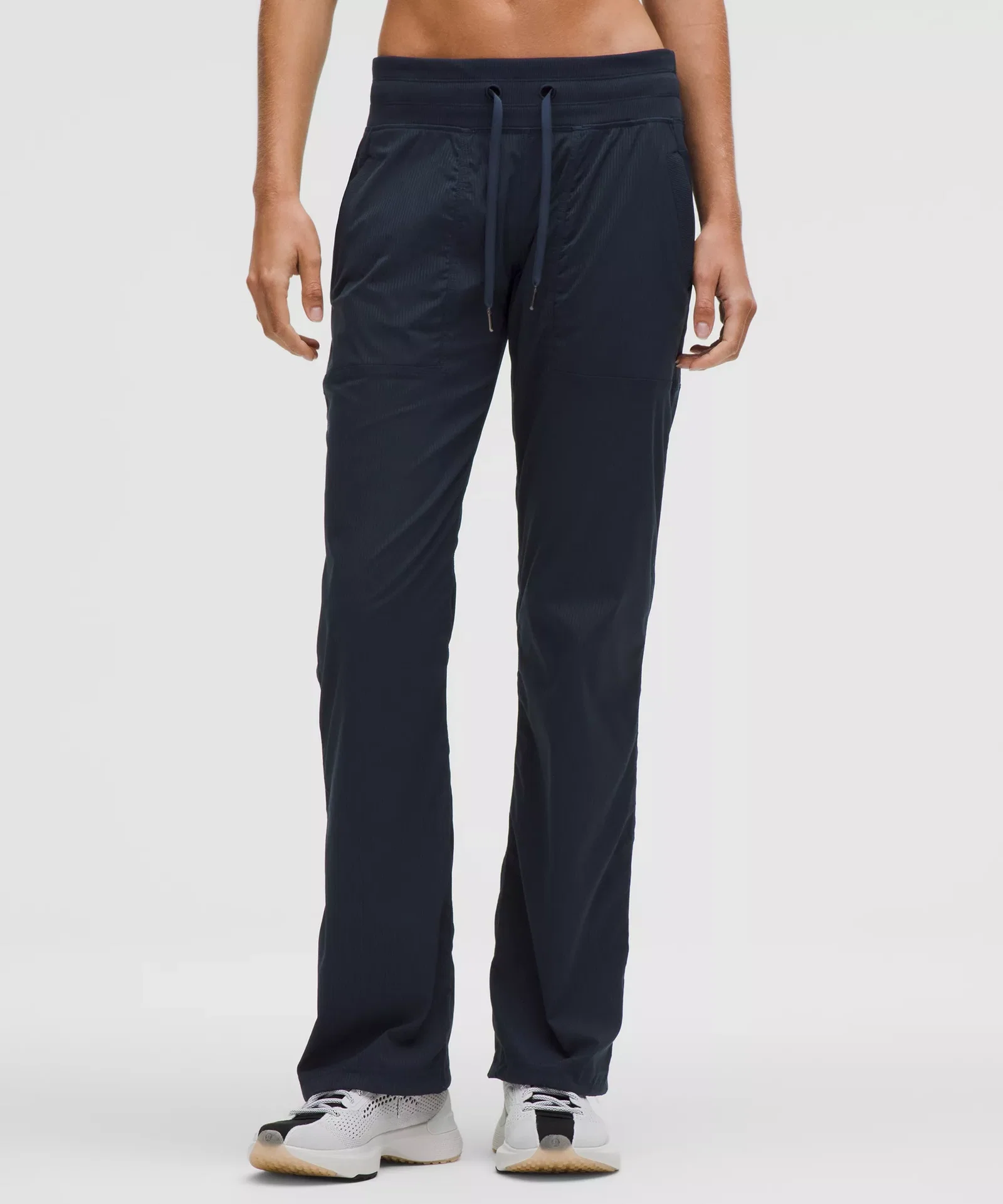 Dance Studio Mid-Rise Pant *Short