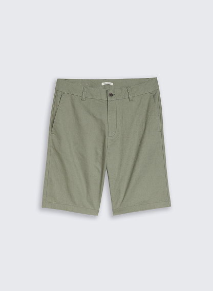 Chino Shorts - Details per Klick