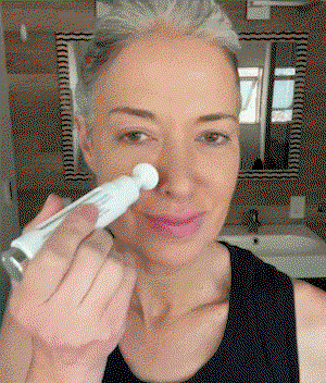 SHOP LIQUID FACELIFT WAND