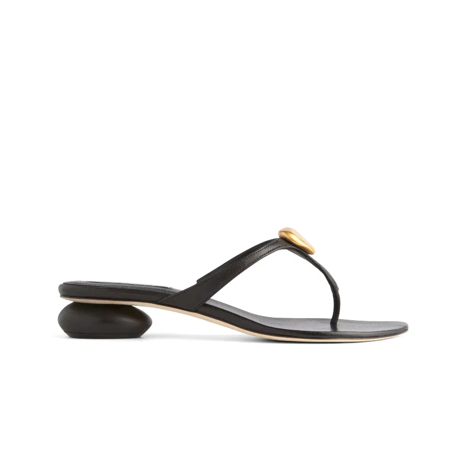 Image of PEBBLE SANDAL