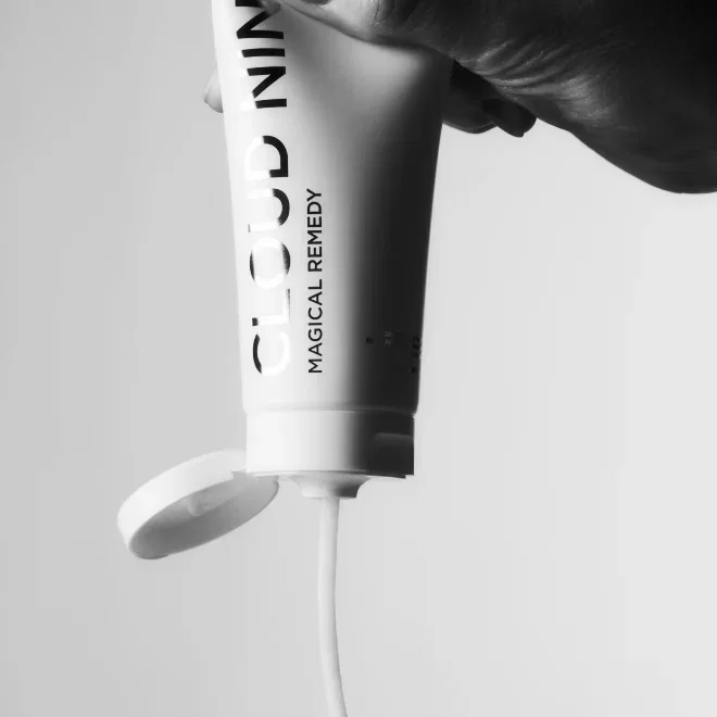 Flatlay image of The Volumiser Attachments