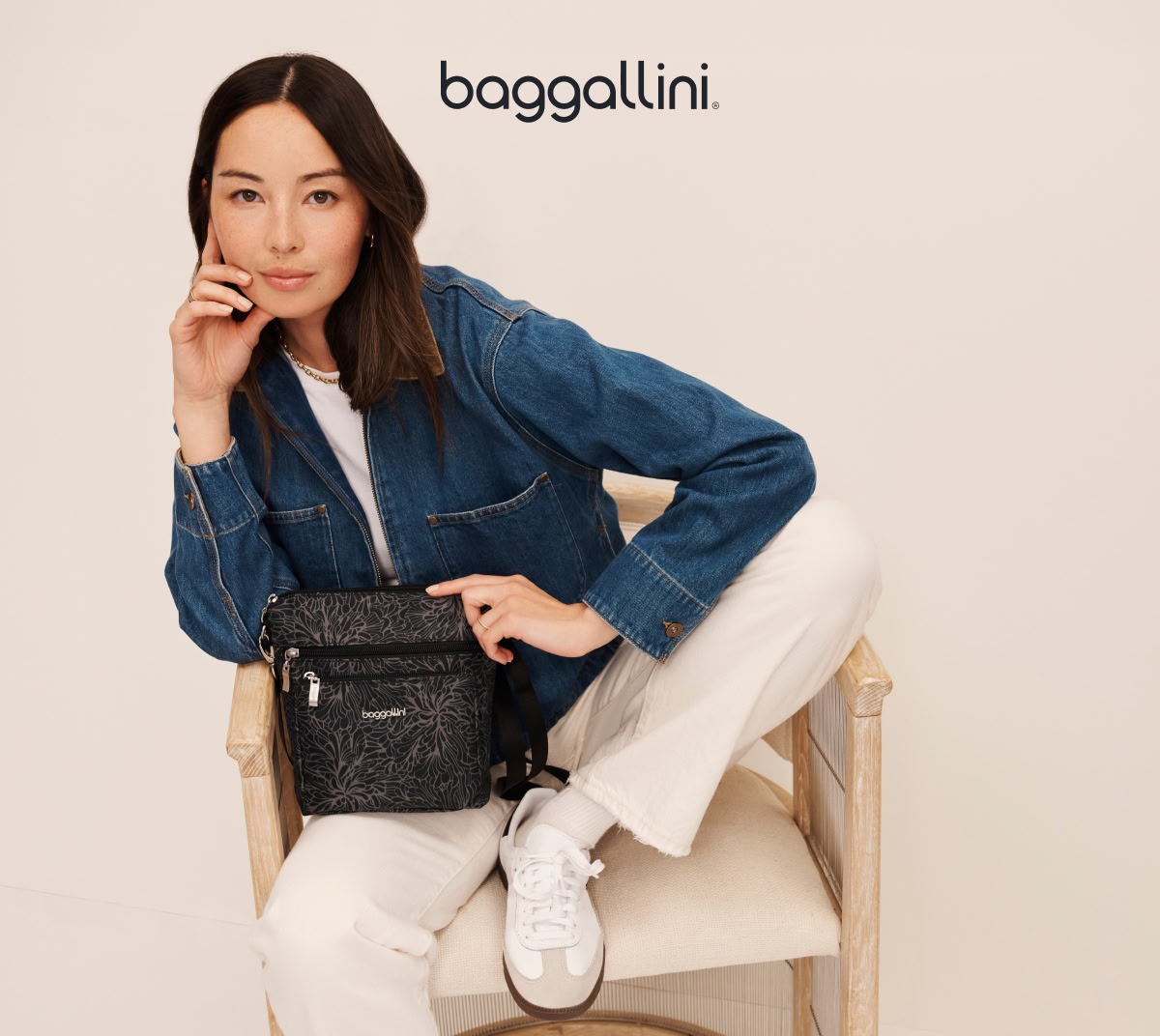 Baggallini | The Modern Pocket Crossbody Bag >