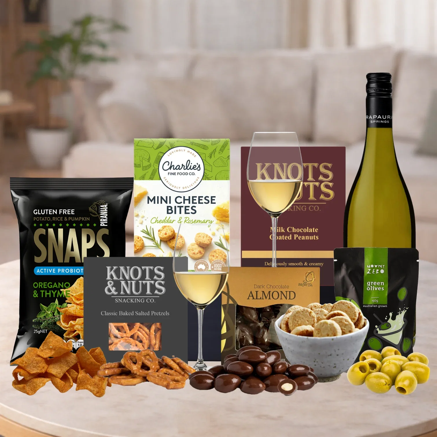 Image of Sauvignon Blanc Wine and Hamper