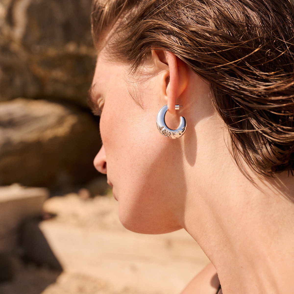 Slim Nelle Hoop Earrings