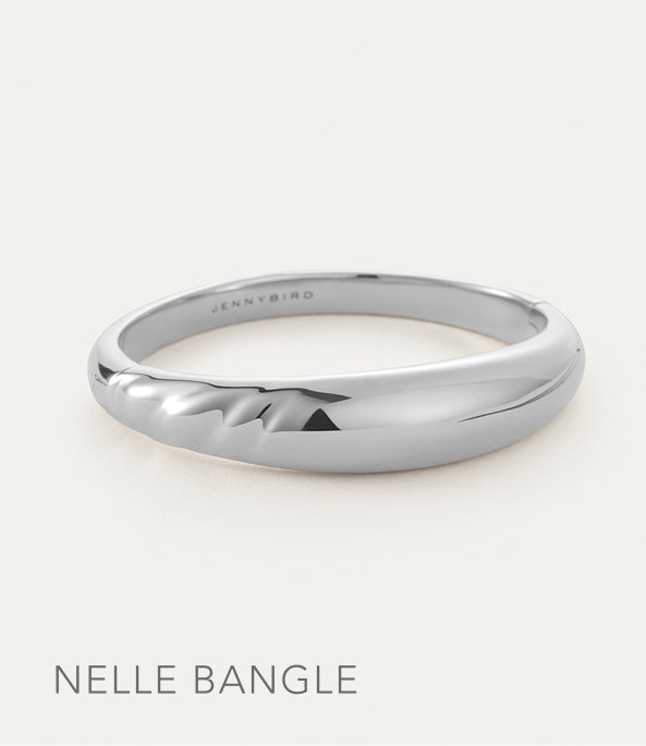 Nelle Bangle