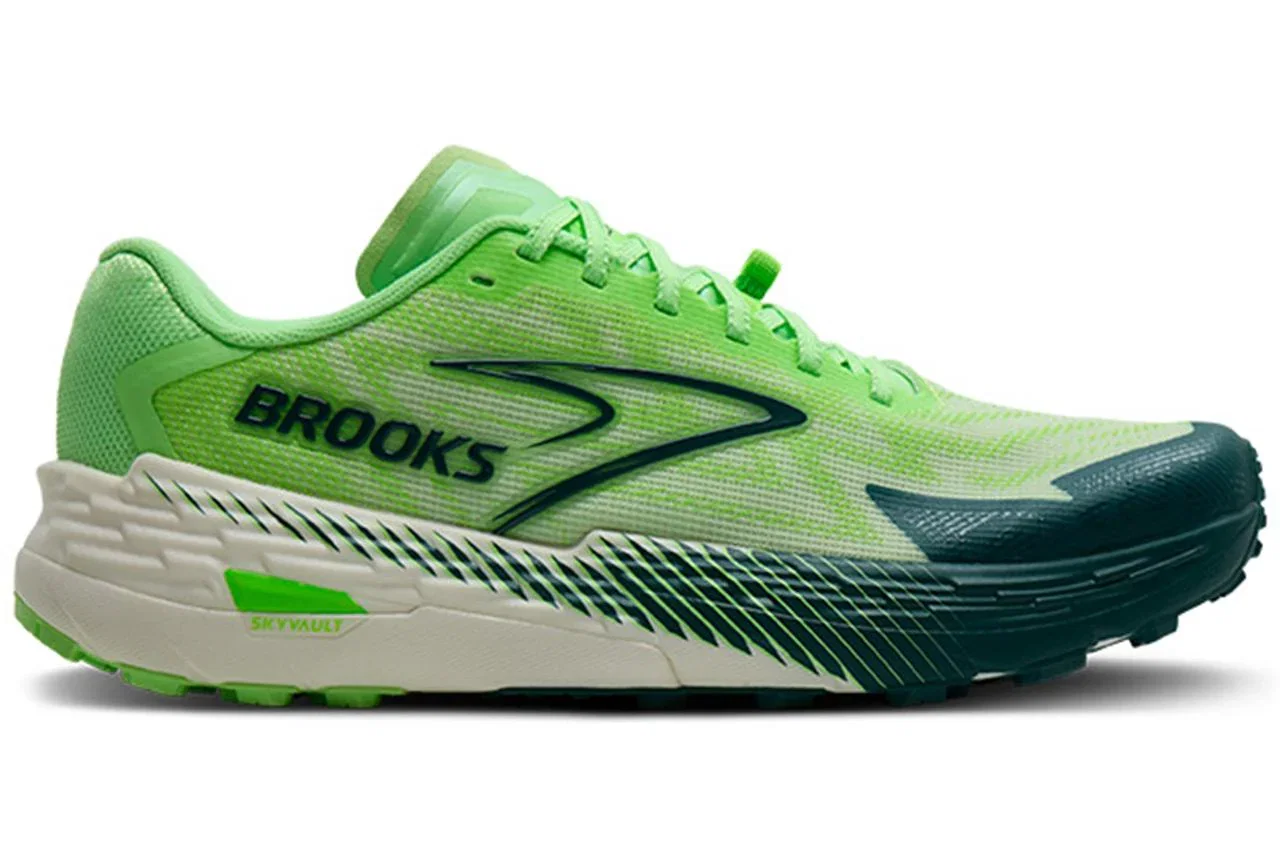 Image of BROOKS CATAMOUNT 4