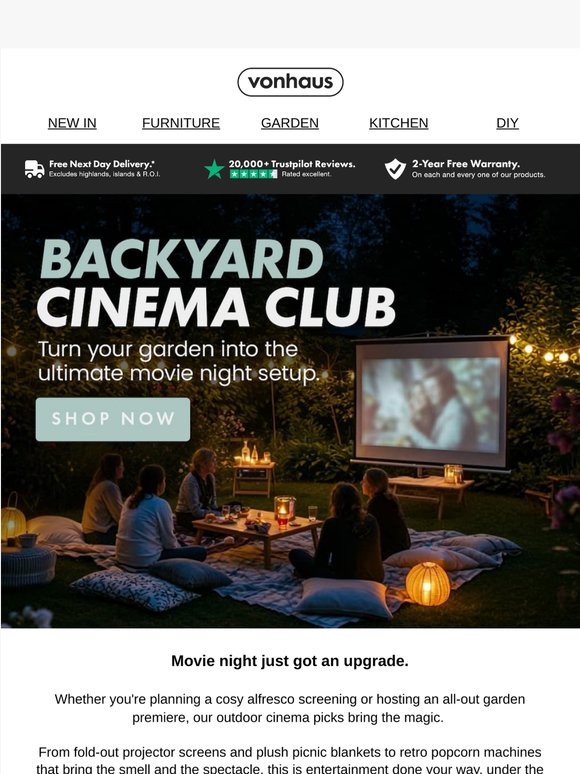 🍿 Movie night, but make it outdoors