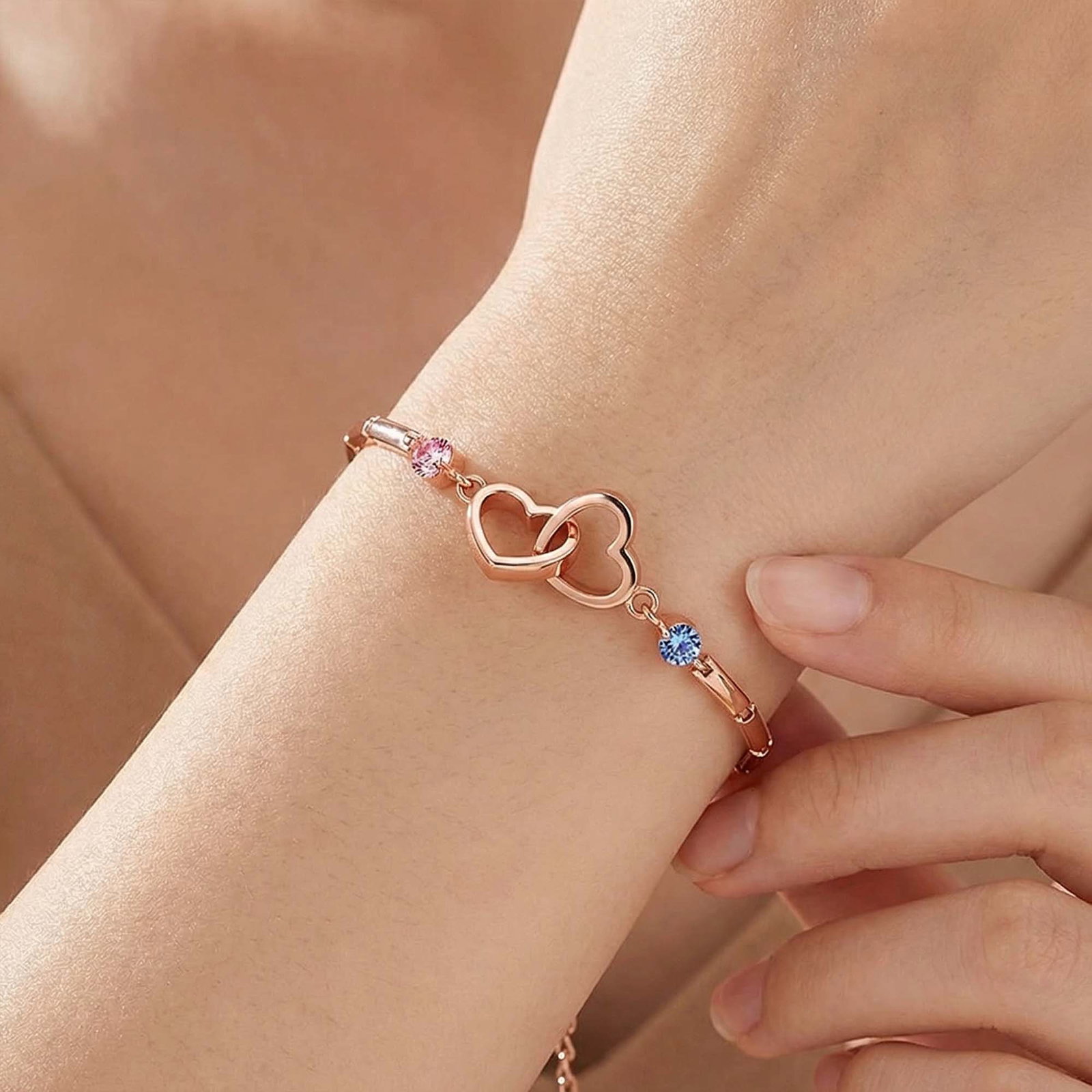 Interlocking Hearts Bracelet