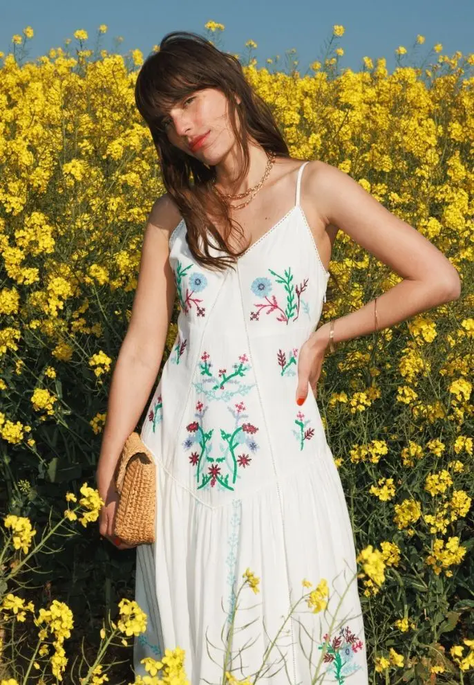 Kleid mit Kreuzstich-Stickerei - Ecru