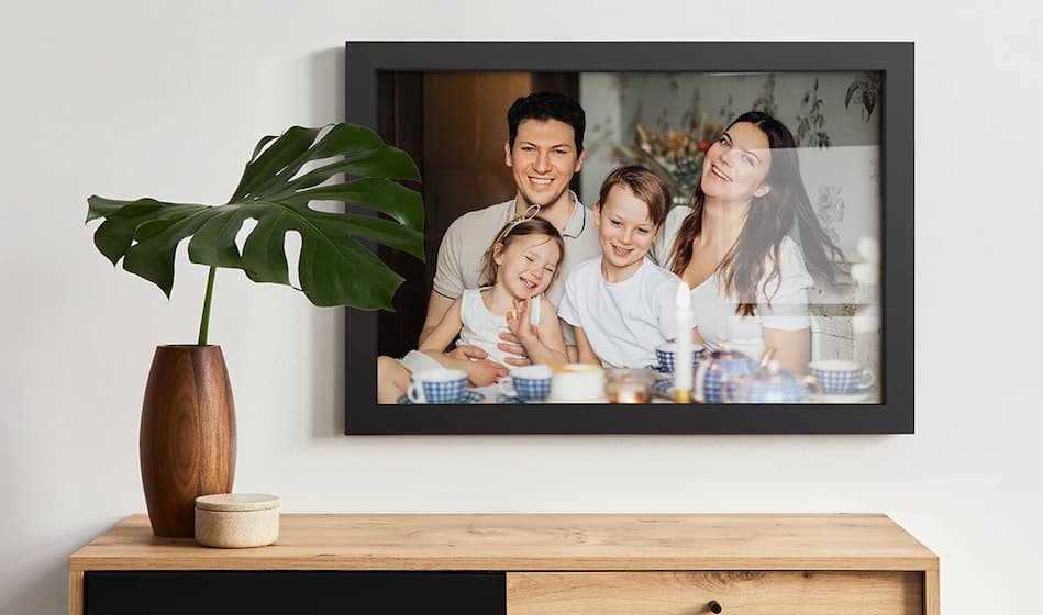 Framed Photo Prints