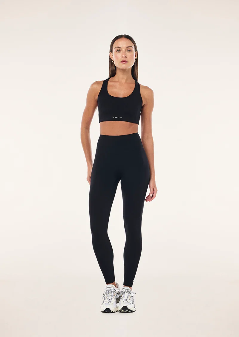 Image of SIGNATURE FULL LENGTH LEGGING IN BLACK