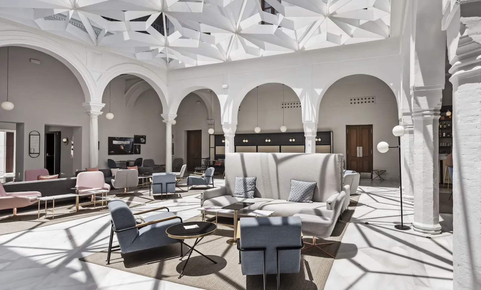 Fin de semana de Lujo en Sevilla: Hotel boutique 4* centro por 60 € p.p/noche