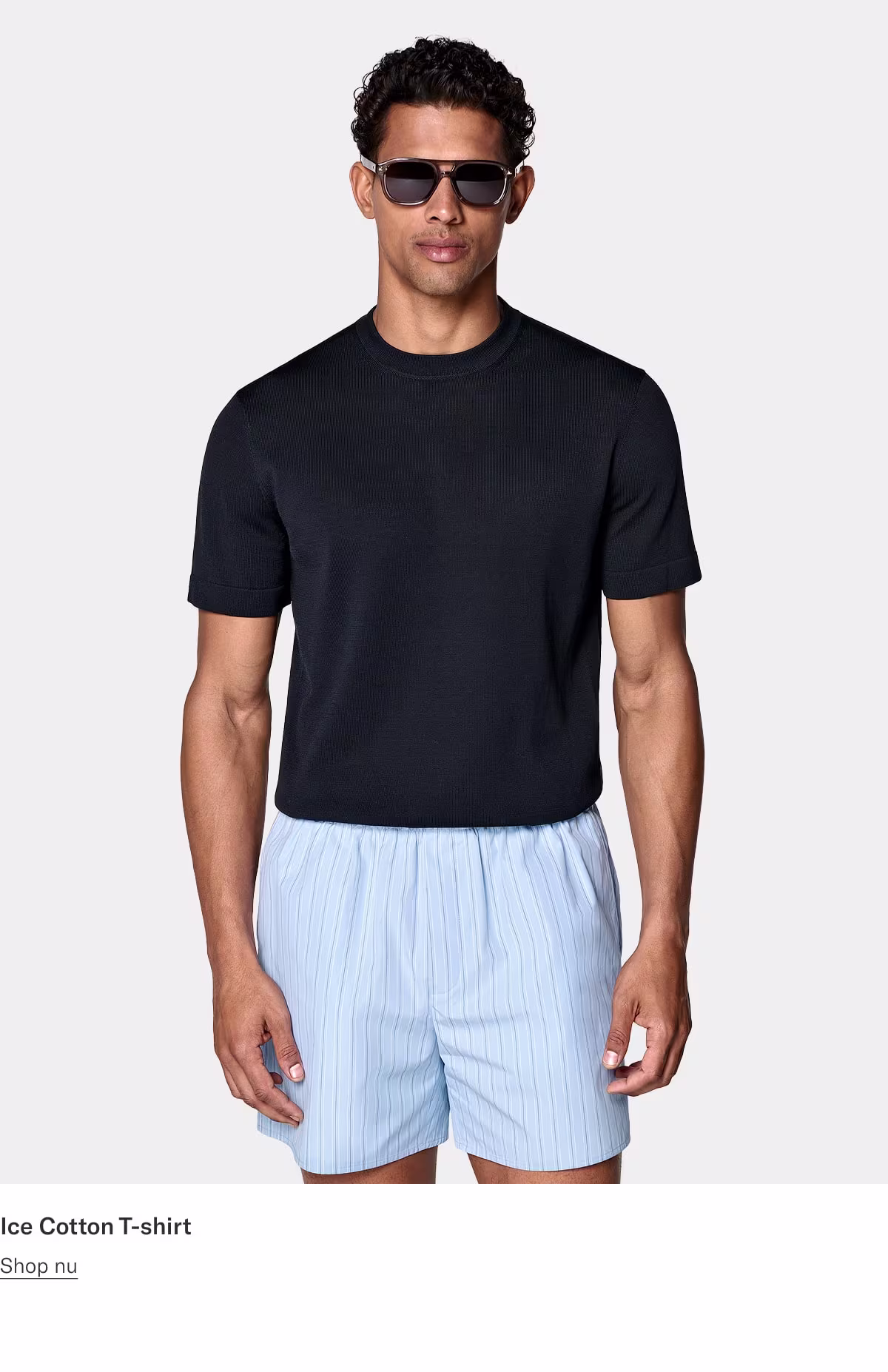 Navy tshirt
