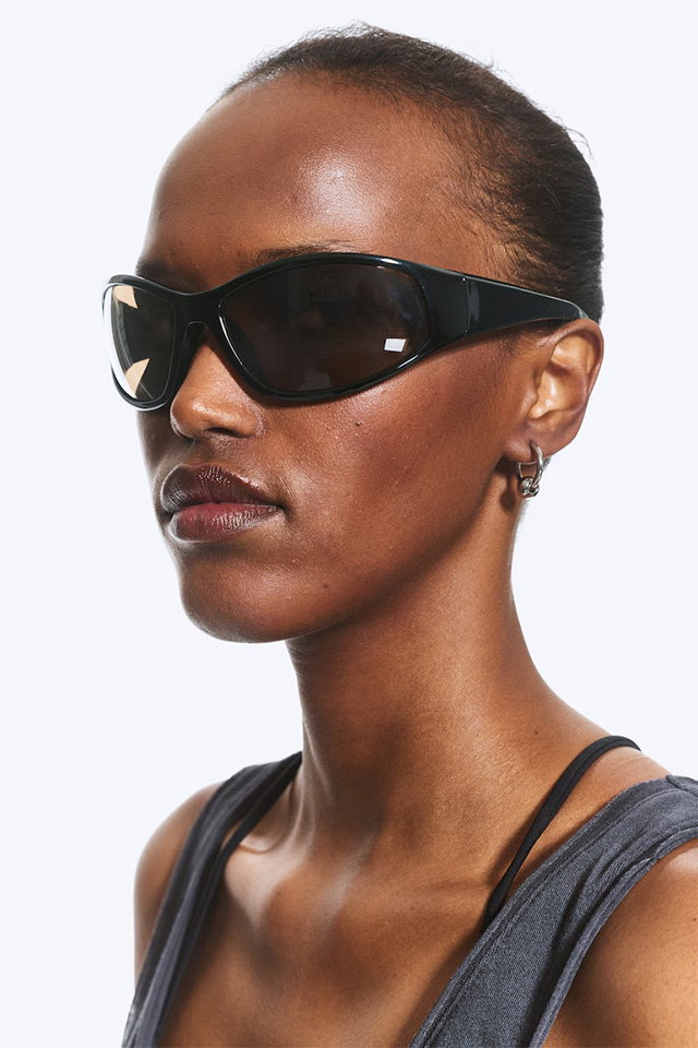 BOLD SPORTY SUNGLASSES