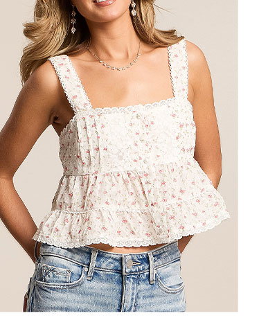 Pleated Floral Cropped Tank Top