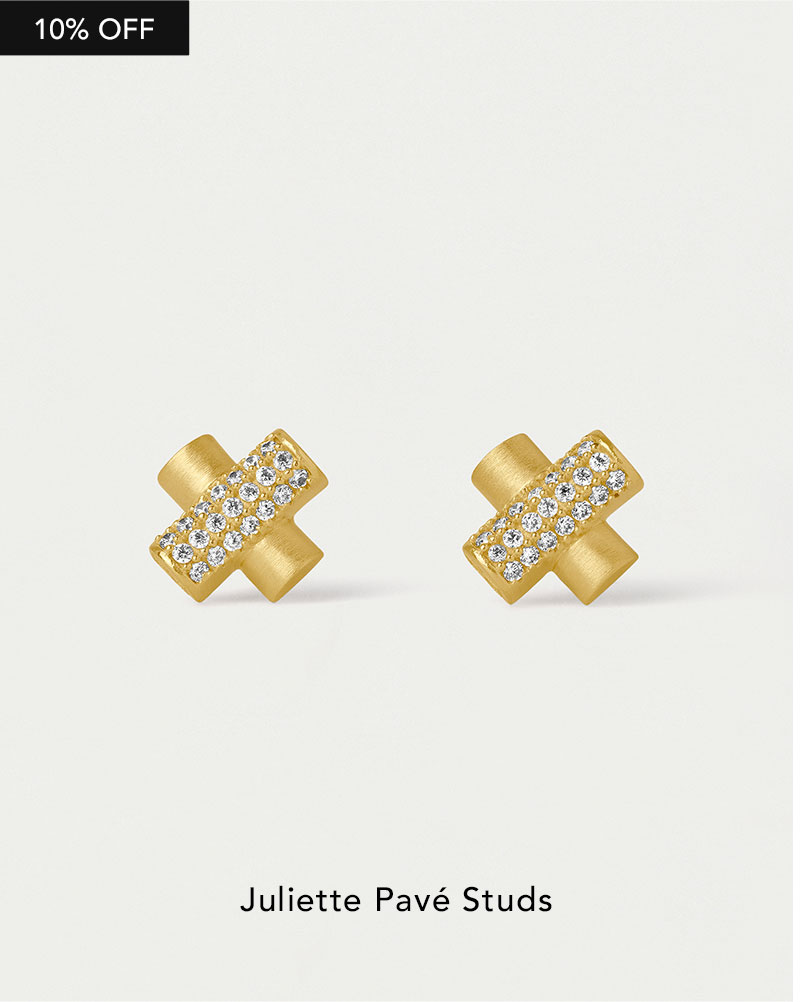 Juliette Pavé Studs.