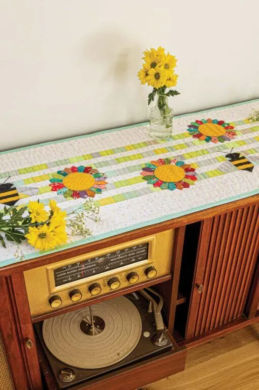 The Music of Flowers Runner Pattern Download