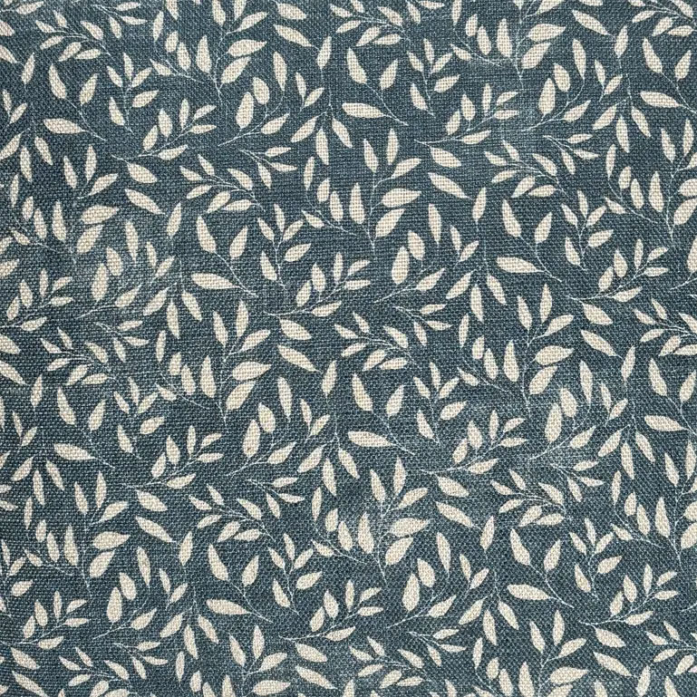 clover footstool