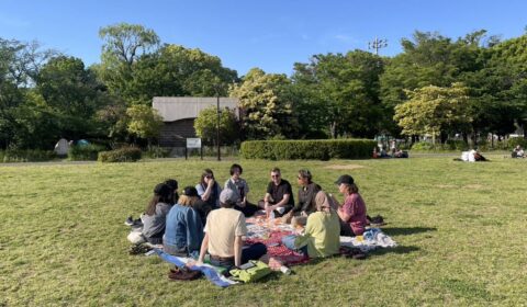 Anglophone bookworms unite across Japan