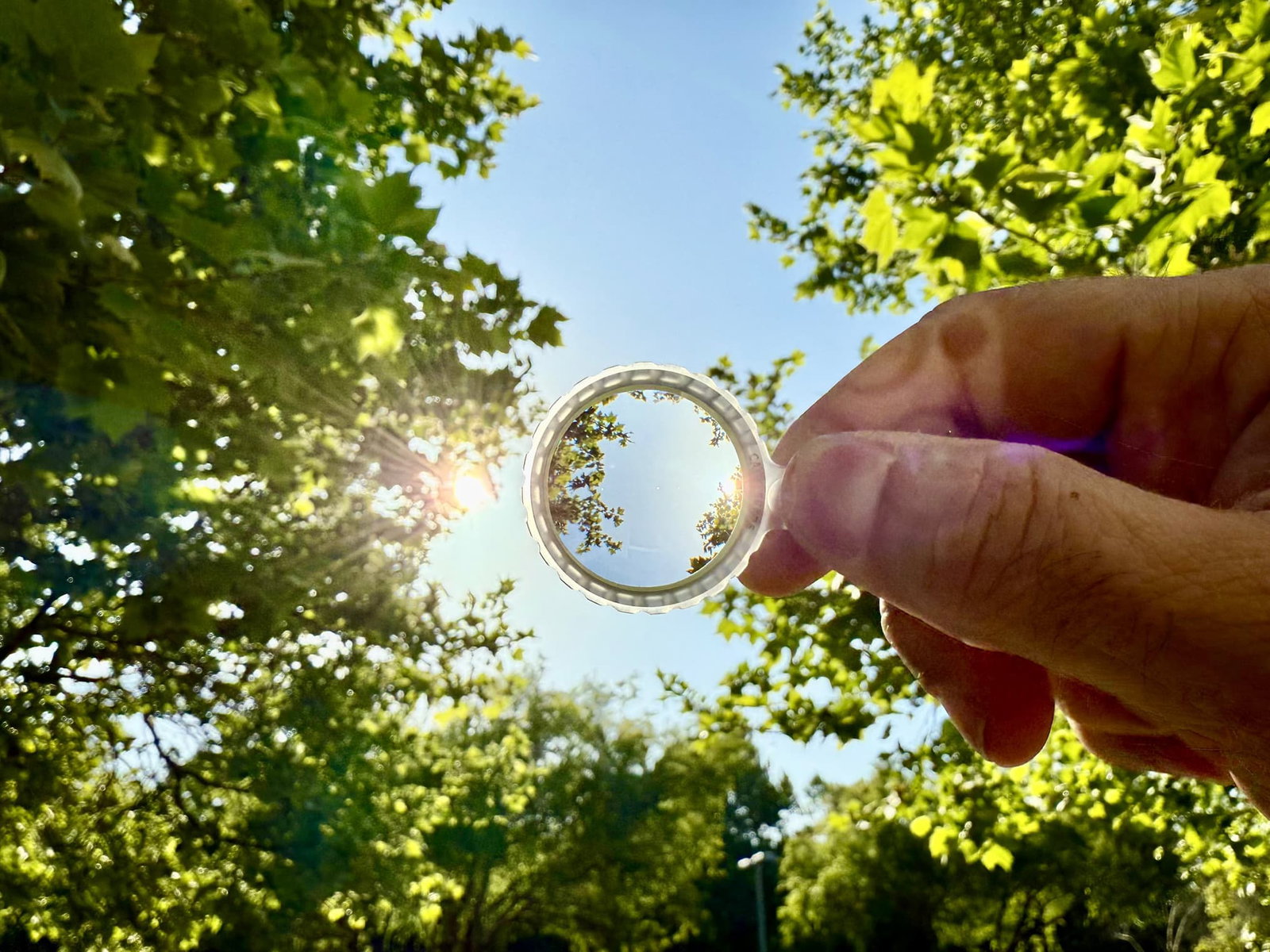 Polycarbonate Titan Zoom Sapphire Pocket Magnifier by Maratac