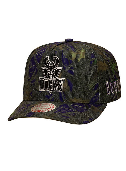 Mitchell & Ness HWC '93 Quiet Blaze Milwaukee Bucks Snapback Hat
