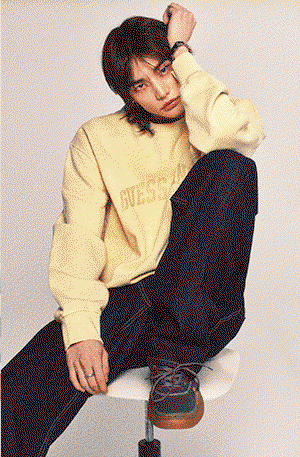 GUESS Jeans Yellow Field Regular Sweatshirt