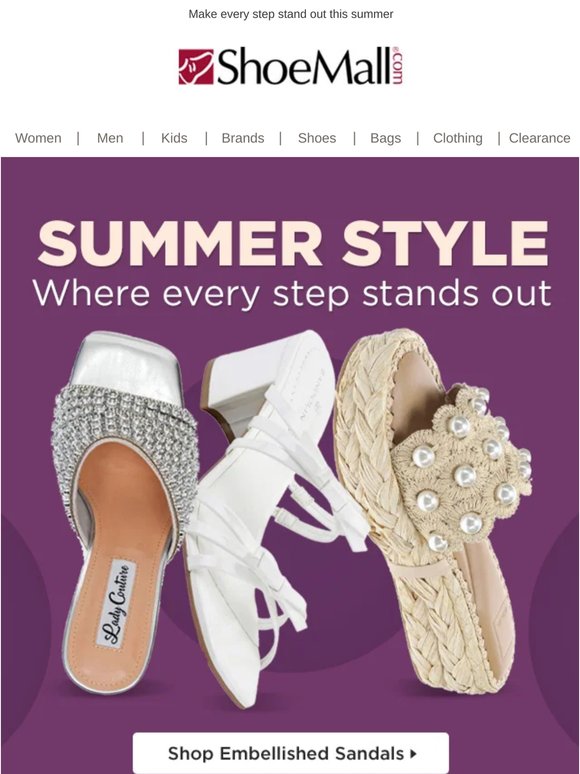 Sandals that bring the bling 🤩