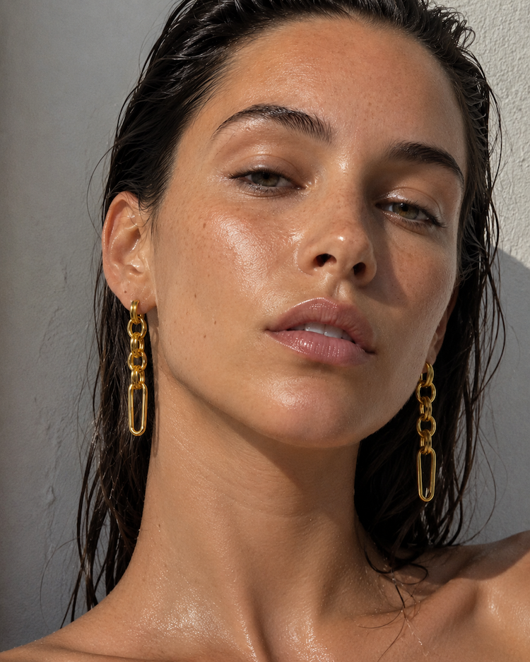 Hot girl hardware