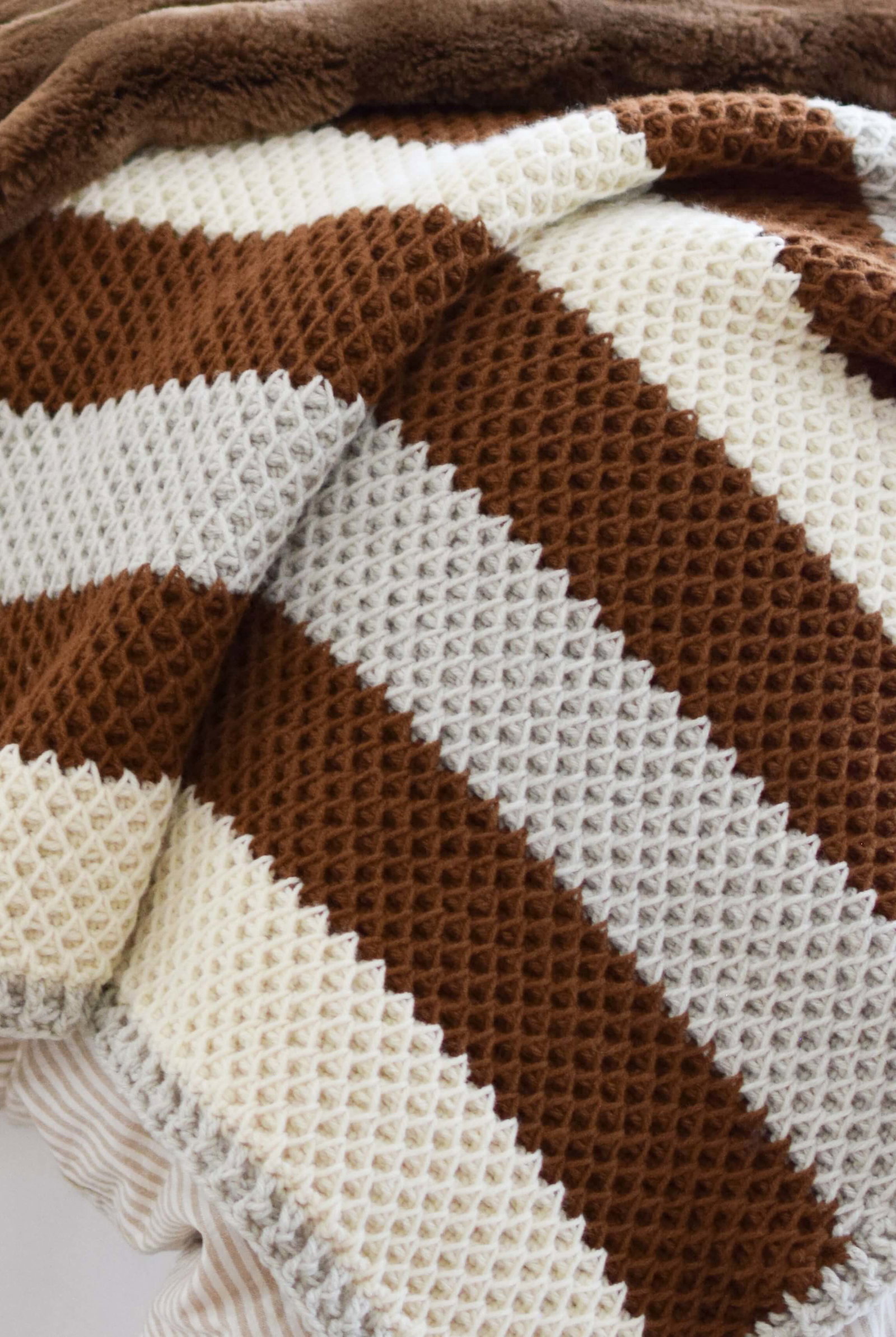 Image of Crochet Kit - The Alaska Blanket
