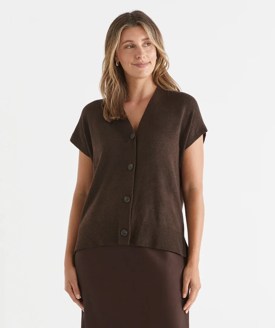 Relaxed Extended Shoulder Vest