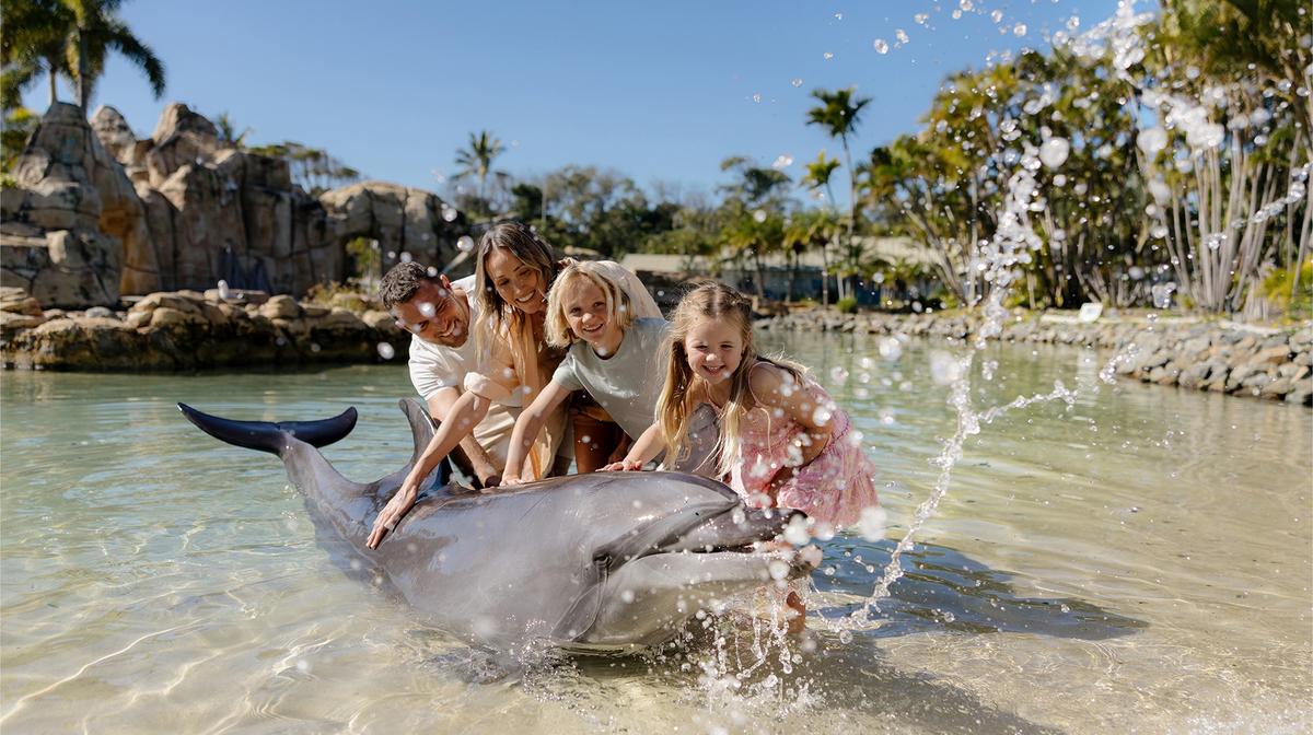 Bestselling Gold Coast Resort with Unlimited Entry for Up to Four Guests to Four Theme Parks & Daily A$100 Dining Credit