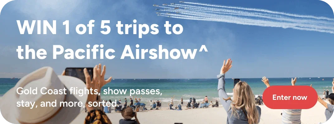 People watching the Pacific Airshow