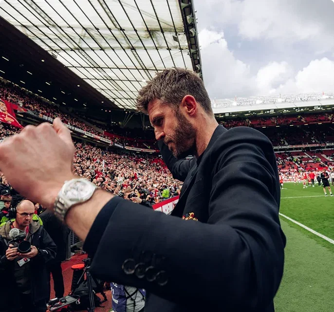 Carrick's on-pitch message to the supporters
